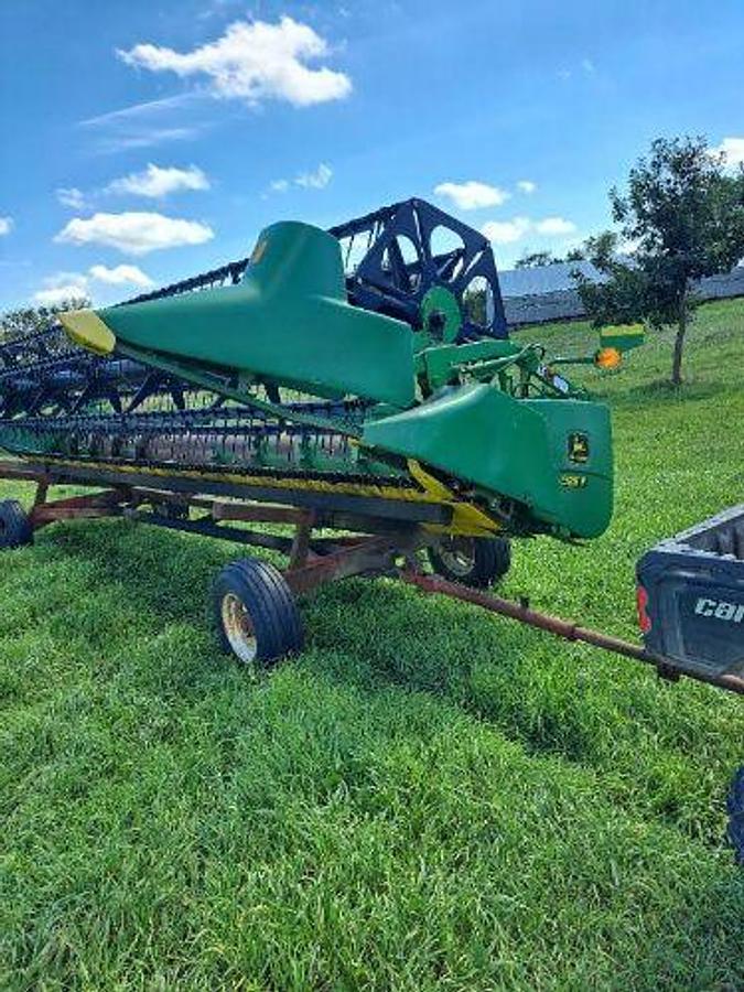 Used 2001 JOHN DEERE 925F Platform Header