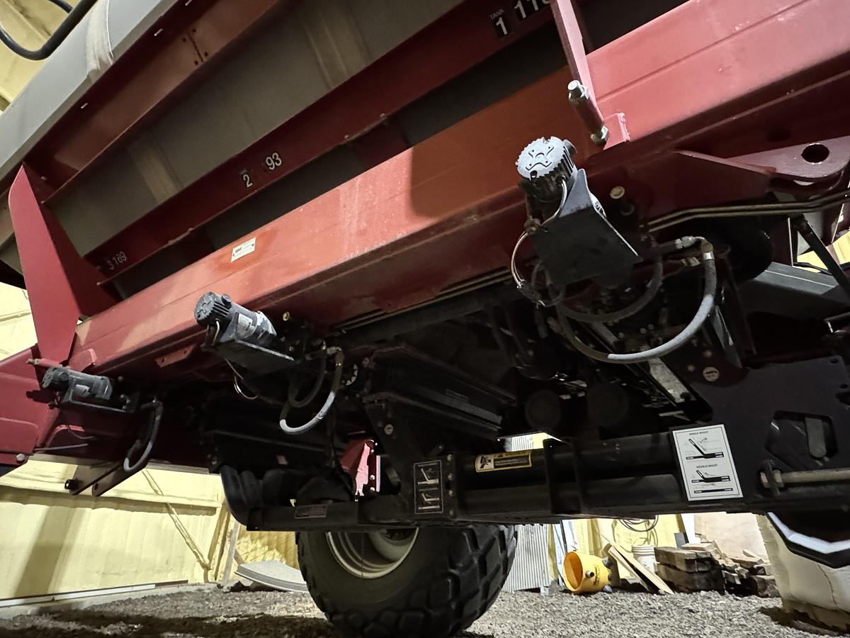 Used 2013 Case 500 Air Drill Seeder