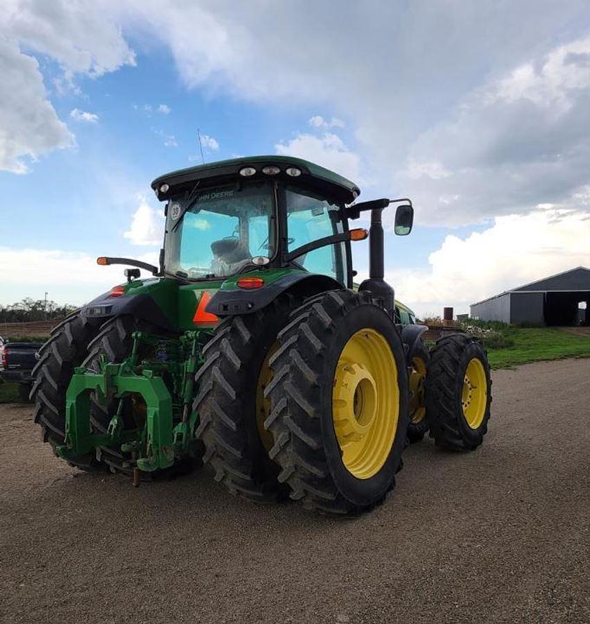Used 2013 JOHN DEERE 8335R Tractor