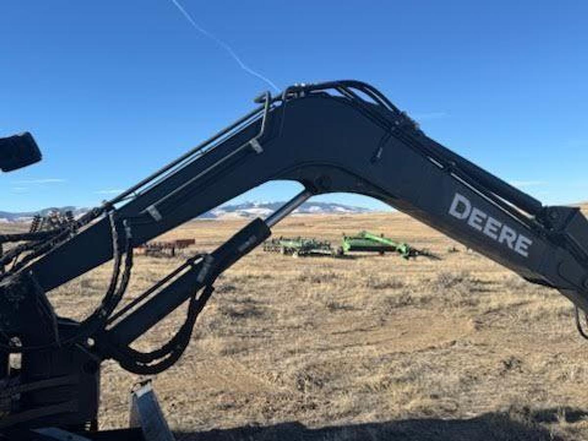 Used 2017 JOHN DEERE 85G