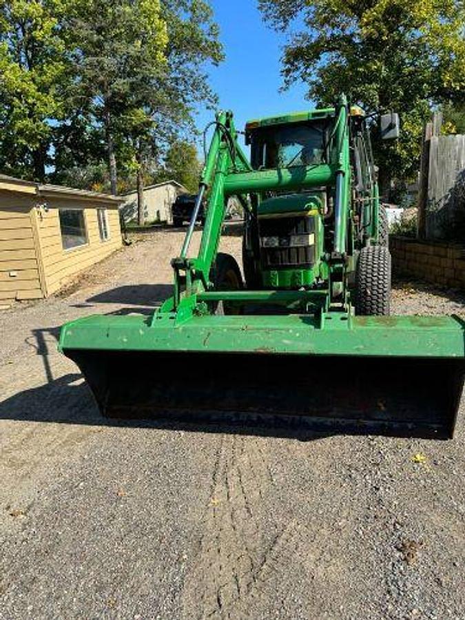 Used 1995 JOHN DEERE 6200