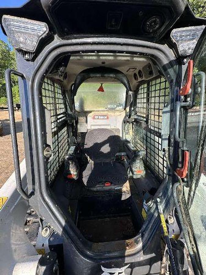 Used 2021 BOBCAT T76