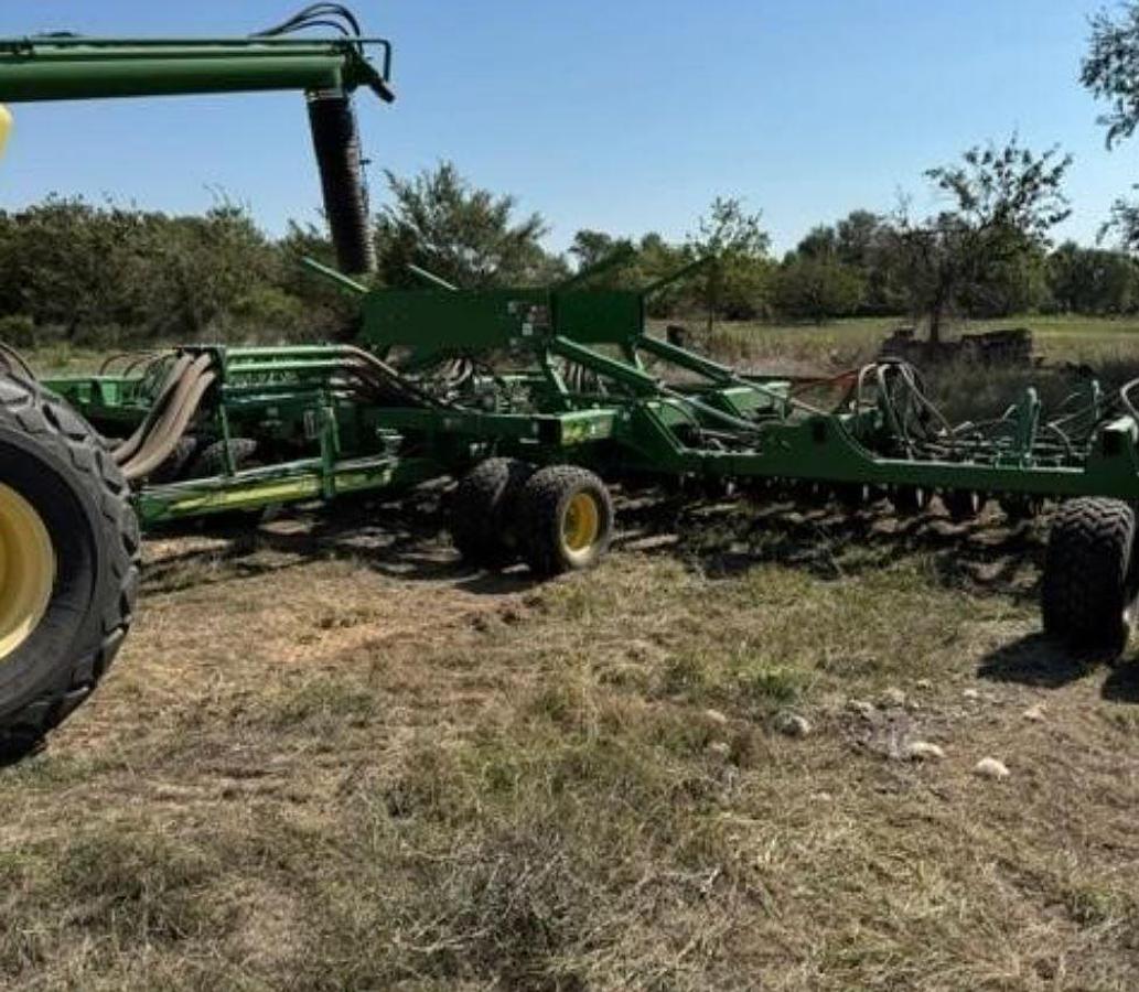 Used 2012 JOHN DEERE 1890
