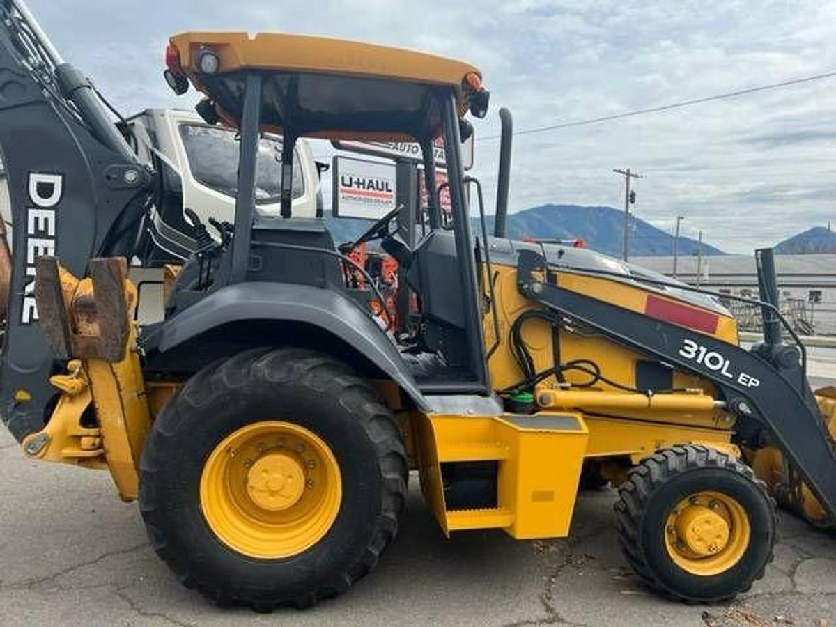 Used 2017 Deere 310L Turbo