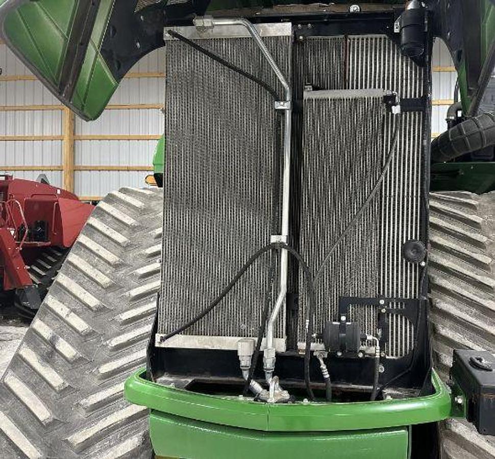 Used 2019 JOHN DEERE 9520RX