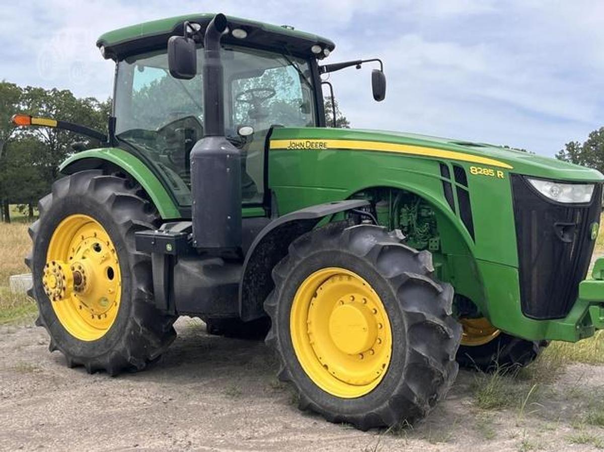 Used 2012 John Deere 8285R