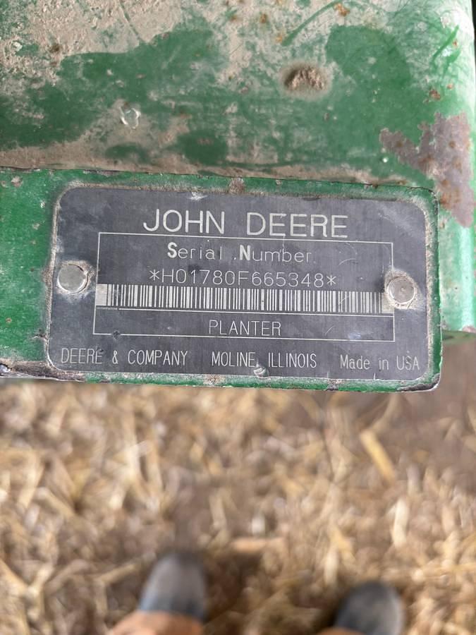 Used 1997 John Deere 1780 12-23 row Conservation Planter