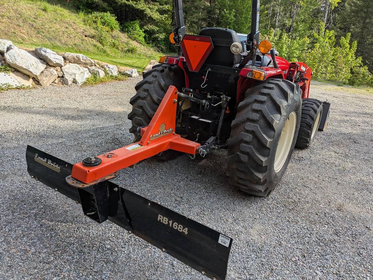 Used 2017 Branson 4520R w/ BL25R Loader