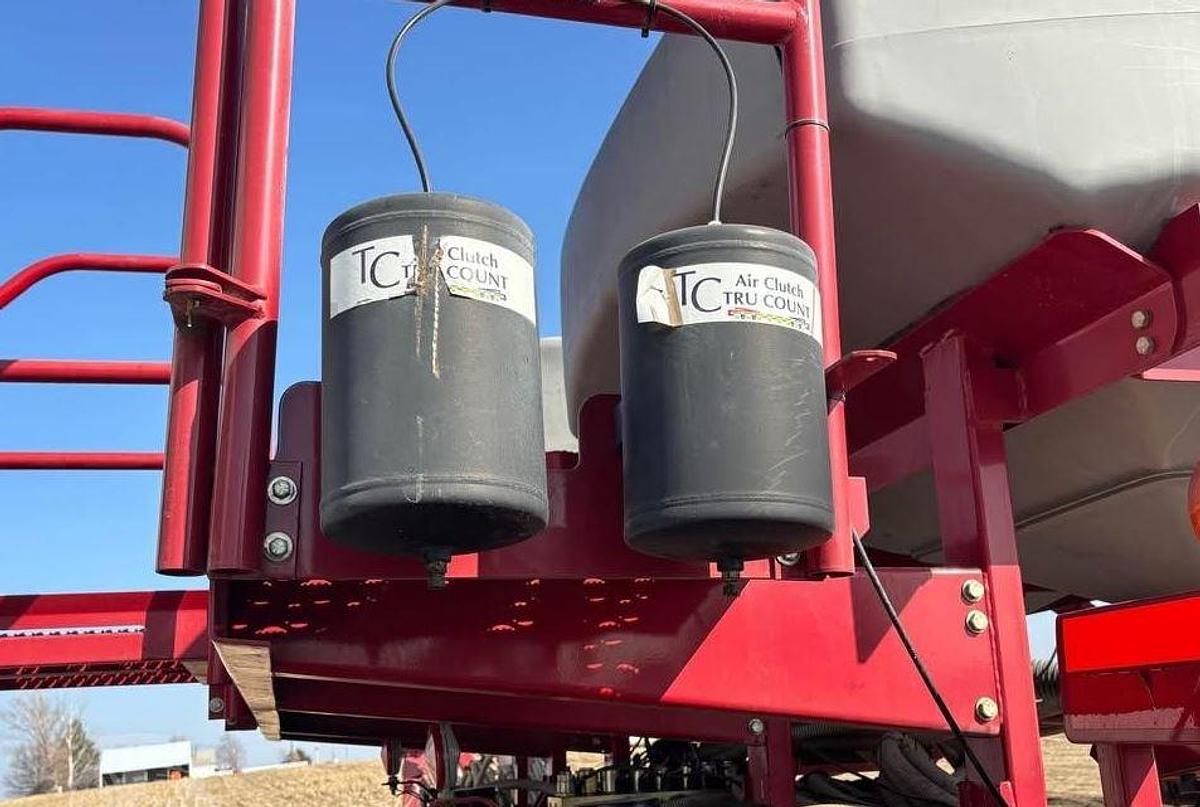 Used 2008 CASE IH 1250 Planter