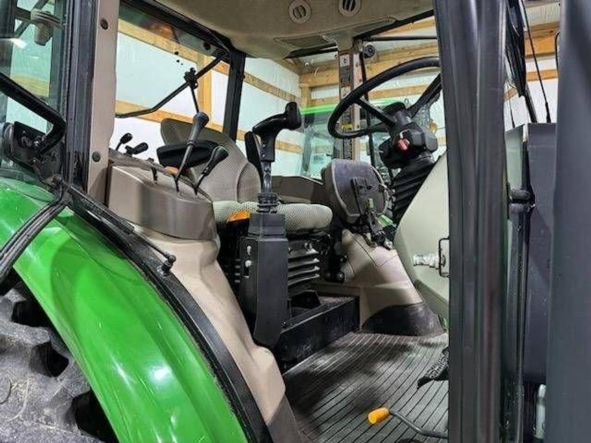 Used 2019 JOHN DEERE 5100E