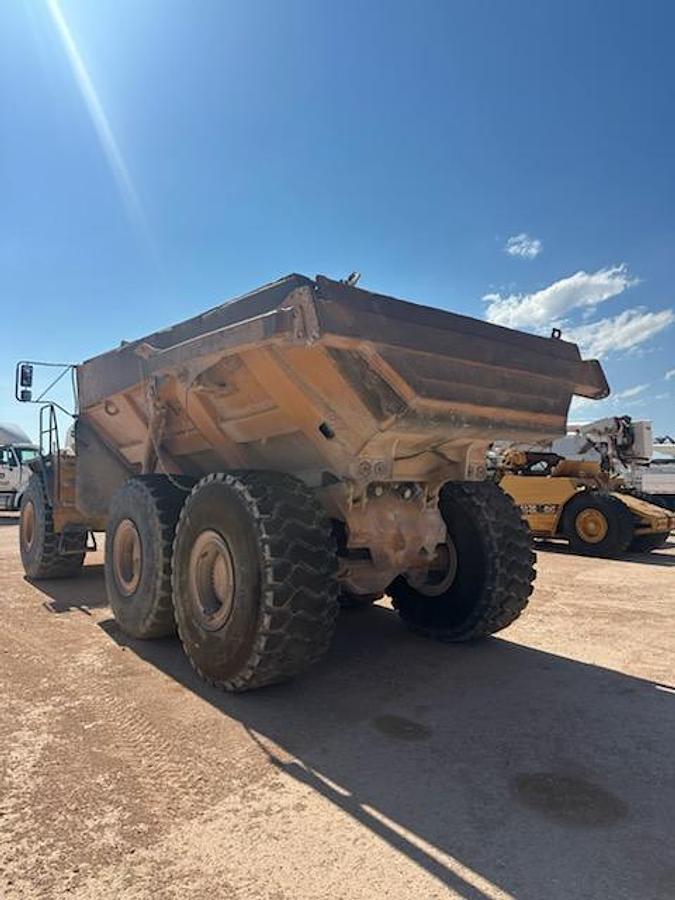 Used 2006 John Deere 400D Articulated Dump Truck