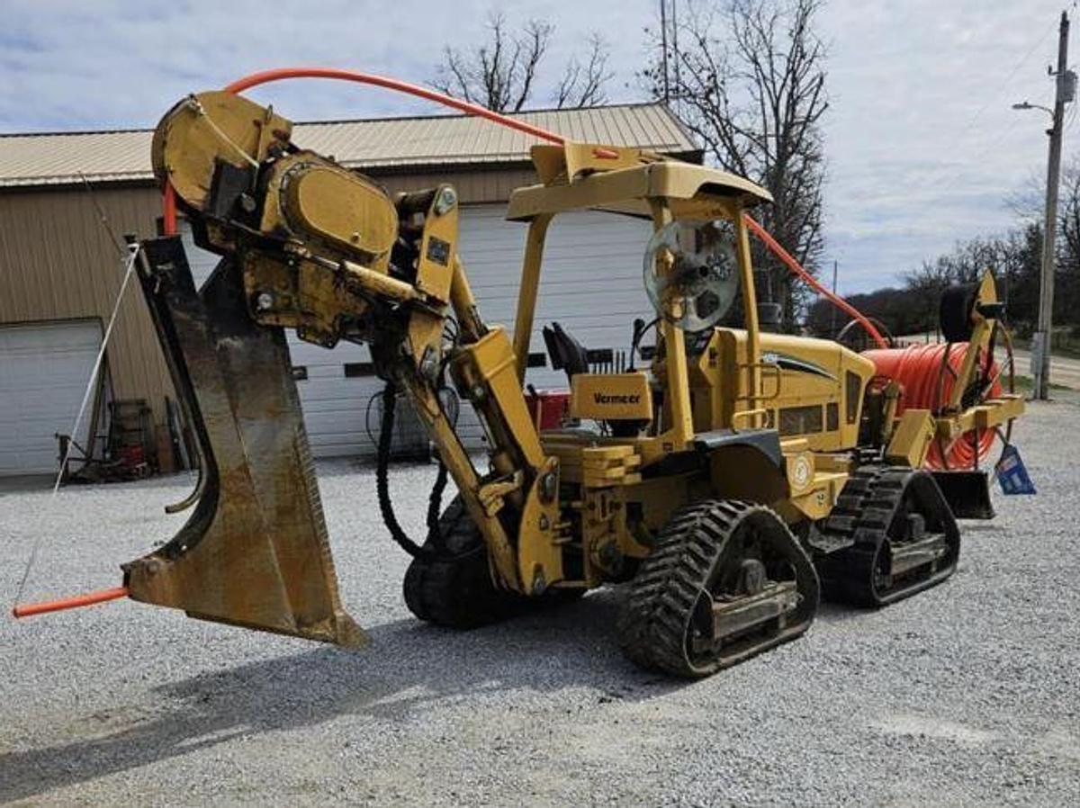Used 2015 Vermeer RTX1250 Trencher