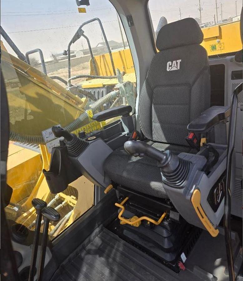 Used 2021 Caterpillar 330