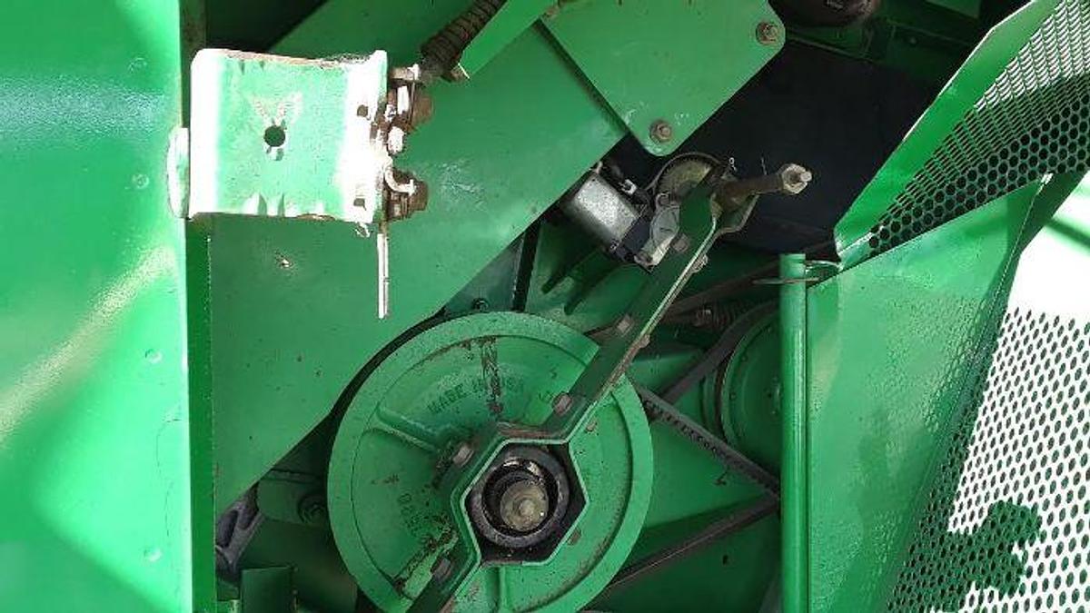 Used 2010 JOHN DEERE 9770 STS