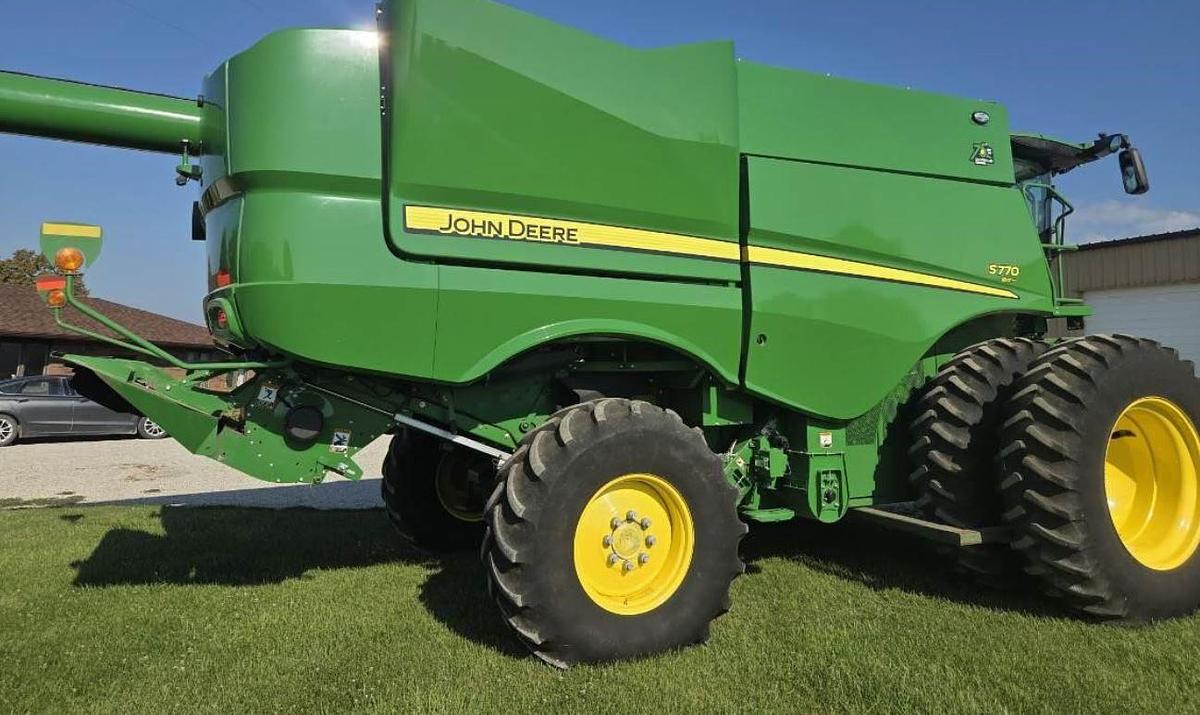 Used 2022 John Deere S770 Combine