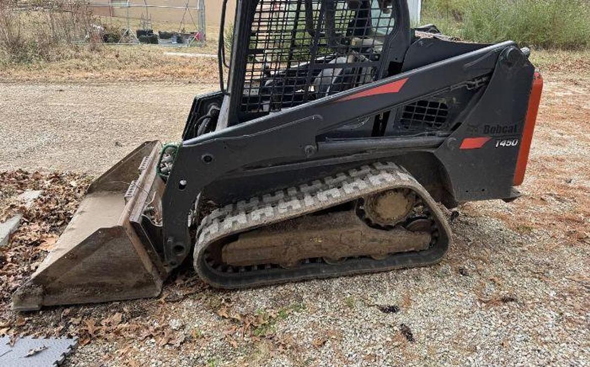 Used 2018 BOBCAT T450