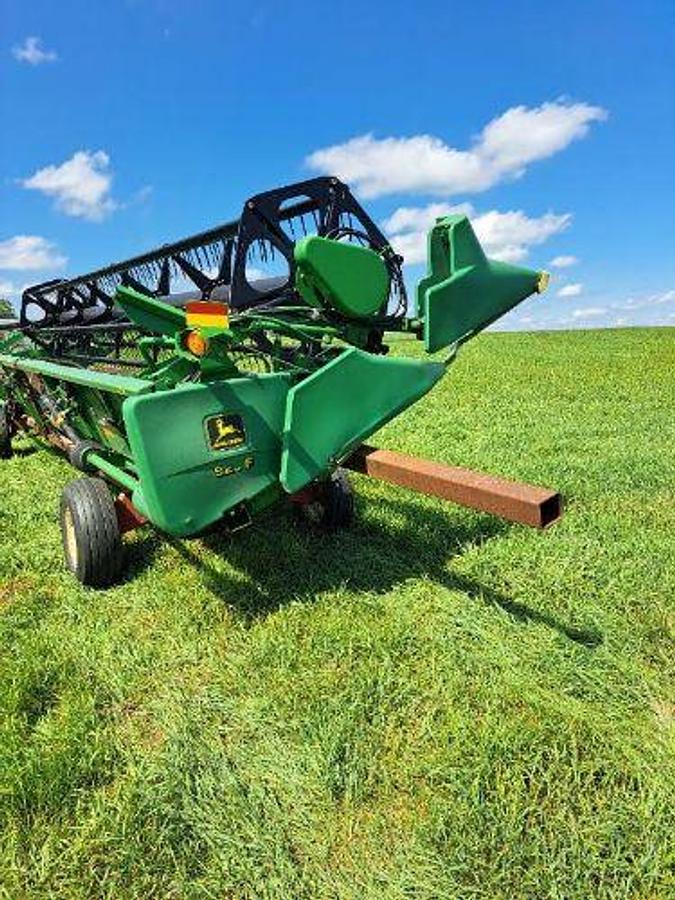 Used 2001 JOHN DEERE 925F Platform Header