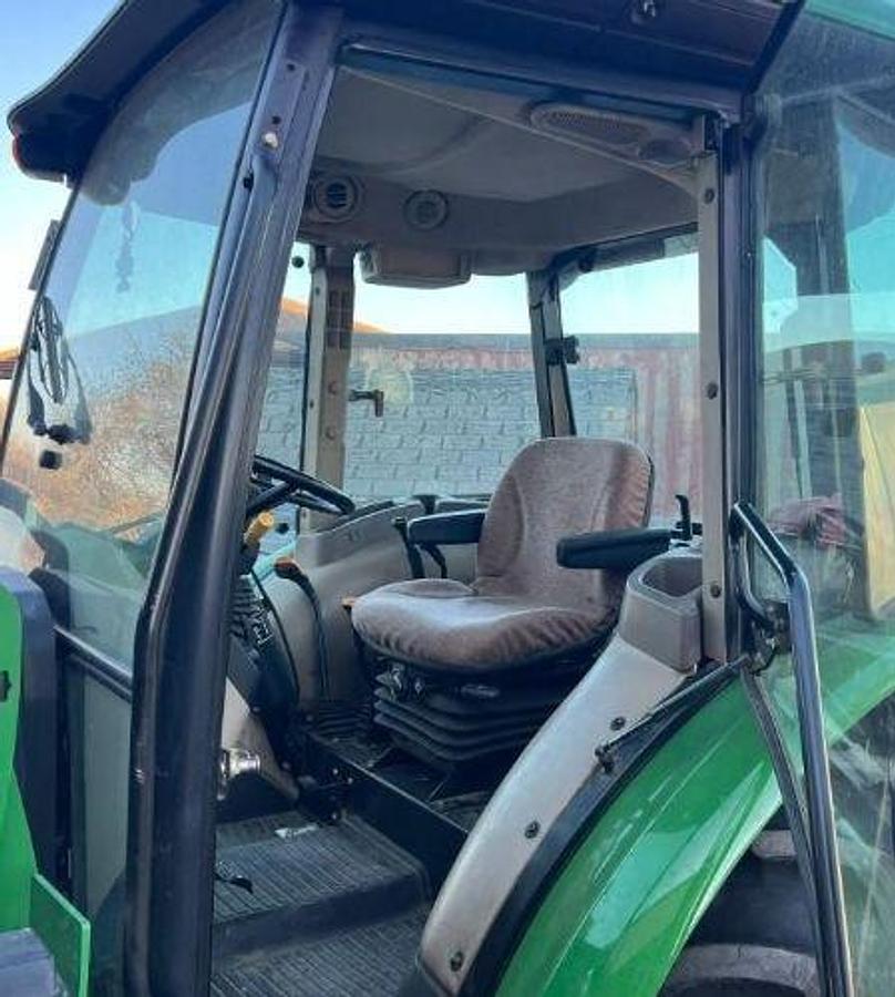 Used 2014 JOHN DEERE 5075E