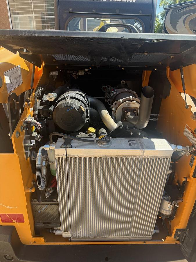 Used 2021 Mustang 2700V NXT2