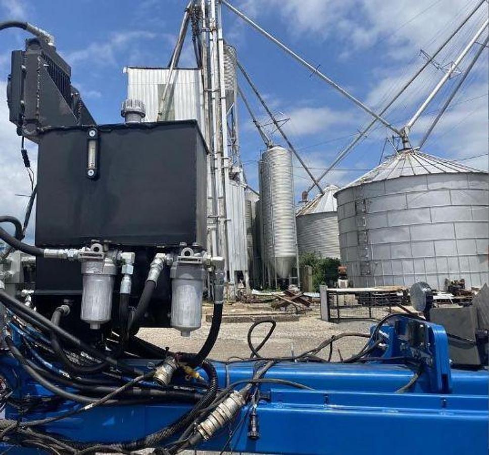 Used 2014 KINZE 4900