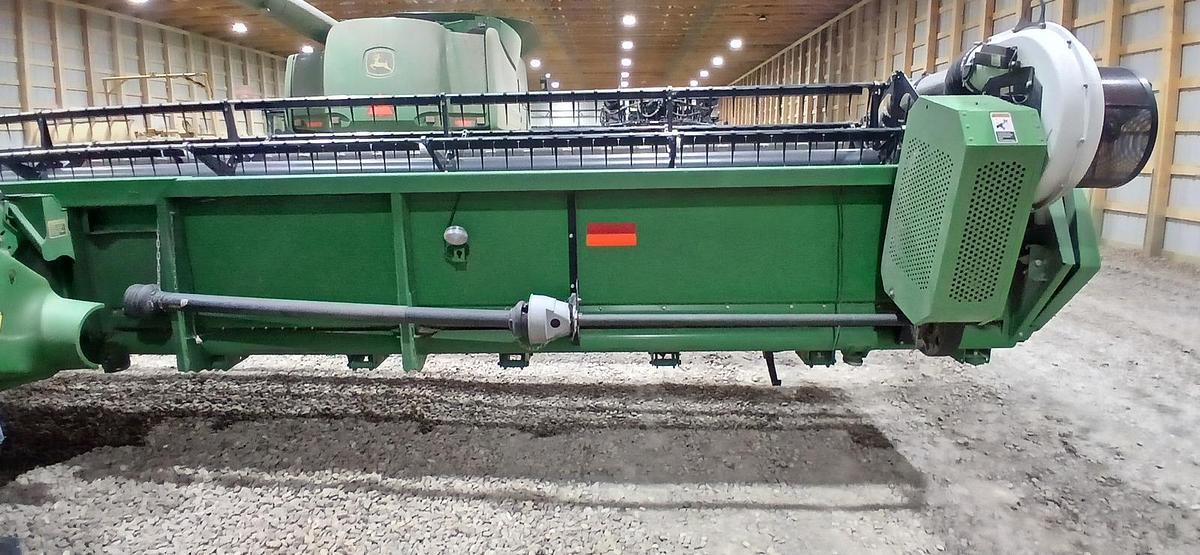 Used 2011 John Deere 635F Flex Head 