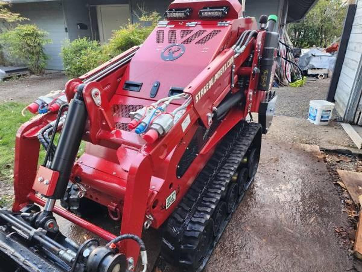 Used 2022 Stag T1425 Mini Skid Steer