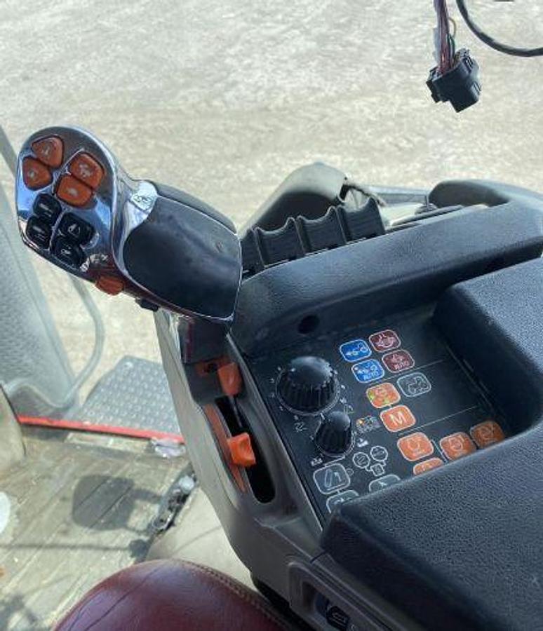 Used 2015 Case IH Magnum 240 CVT