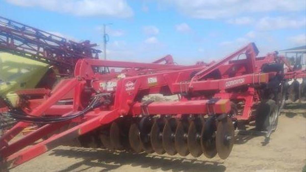 Used 2015 Kuhn Krause 4855-9 Ripper