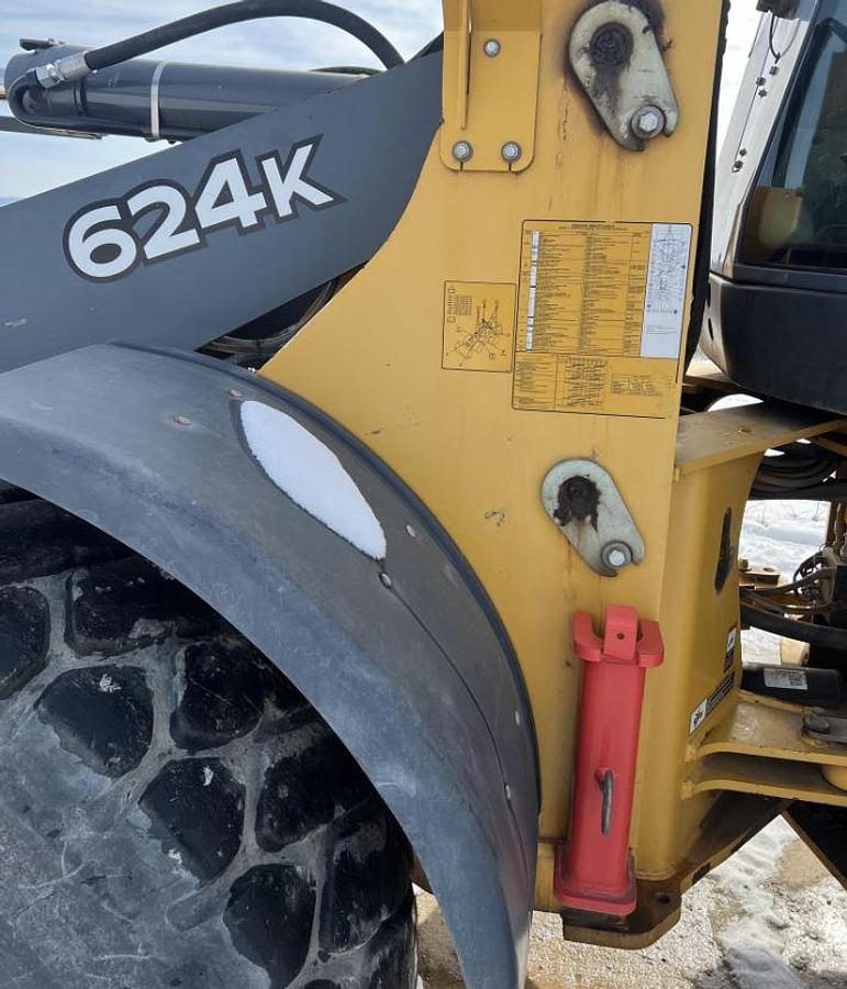 Used 2014 Deere 624K