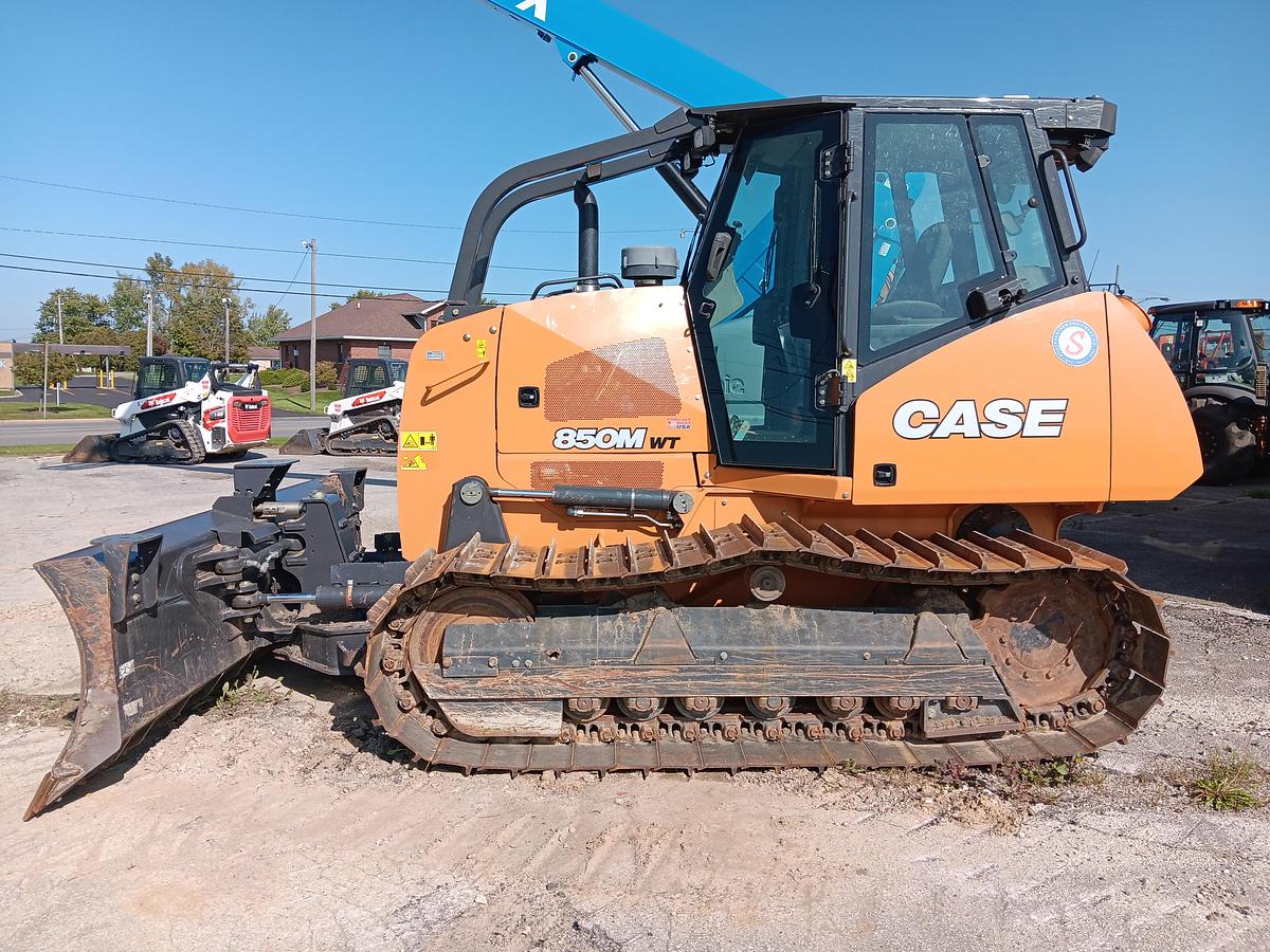 Used Case 850