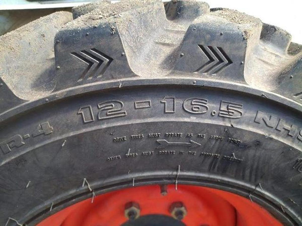 Used 2014 BOBCAT S590