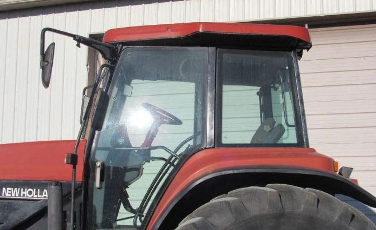 Used 2000 NEW HOLLAND G210