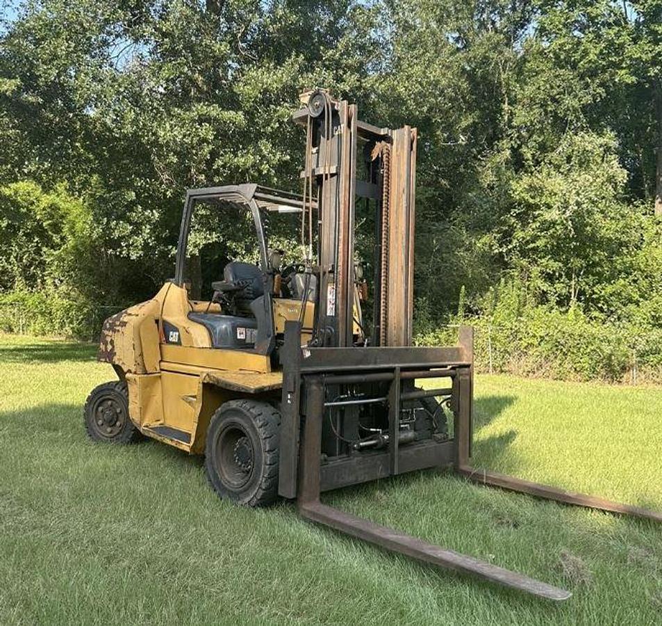 Used 2016 CATERPILLAR DP70N Forklift