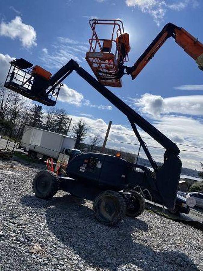 Used 2013 JLG 600 AJ