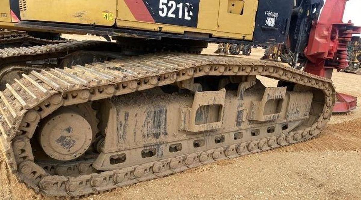 Used 2018 CATERPILLAR 521B