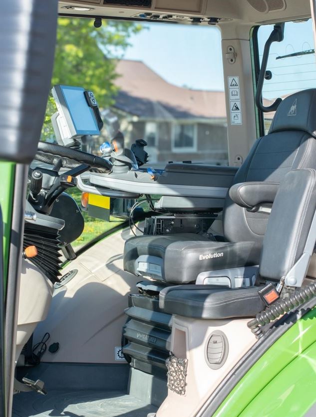 2021 Fendt 1042 Vario