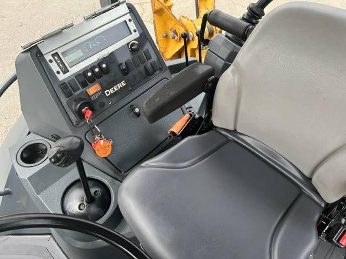 Used 2017 Deere 310L Turbo