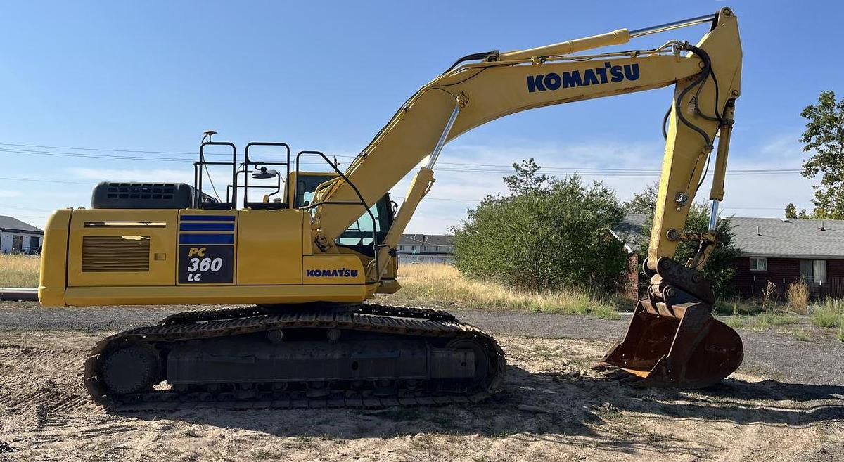 Used 2014 KOMATSU PC360LC-10