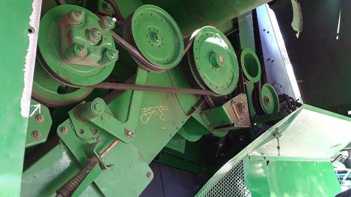 Used 2010 JOHN DEERE 9770 STS