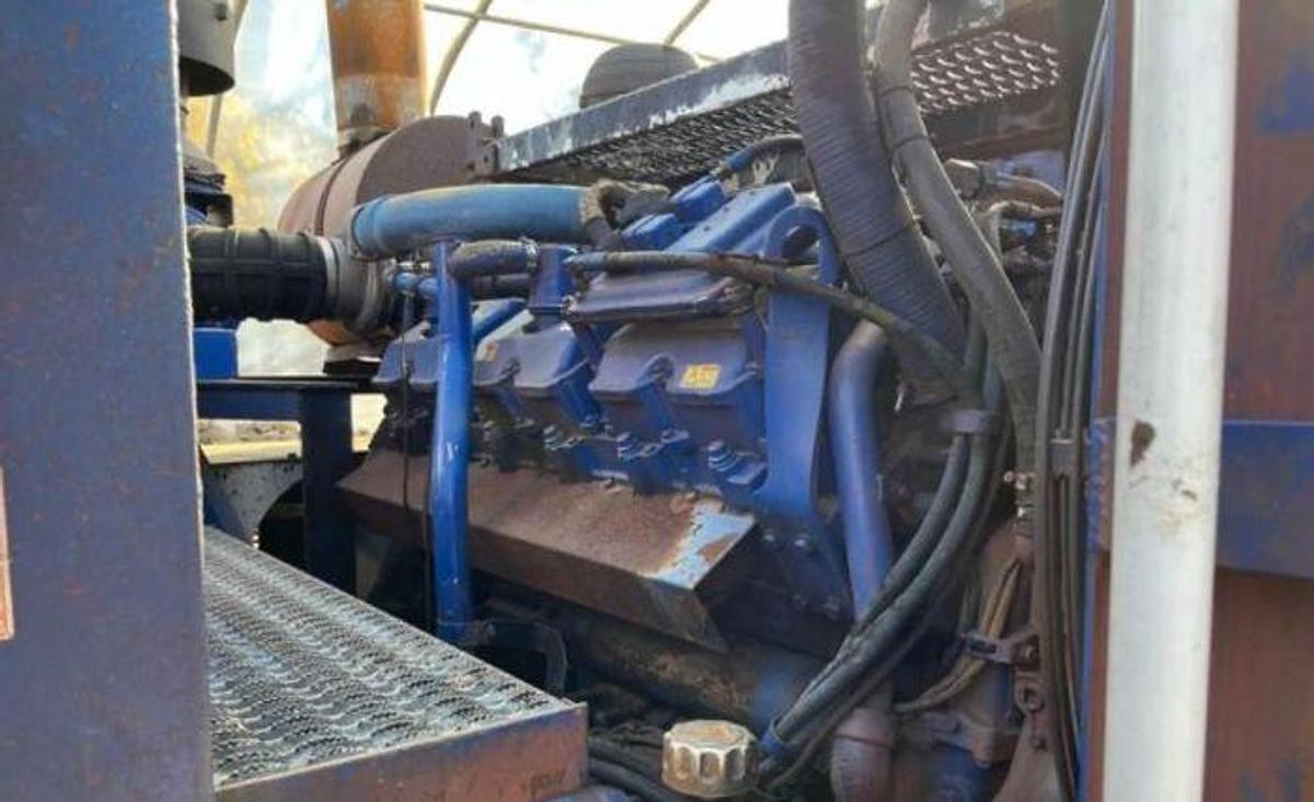 Used 2005 PETERSON PACIFIC GRINDER 5410 MODEL