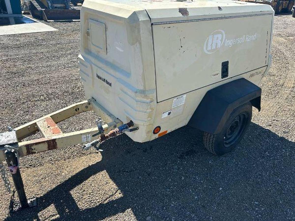 Used 2007 Ingersoll-Rand Doosan P185 Compressor