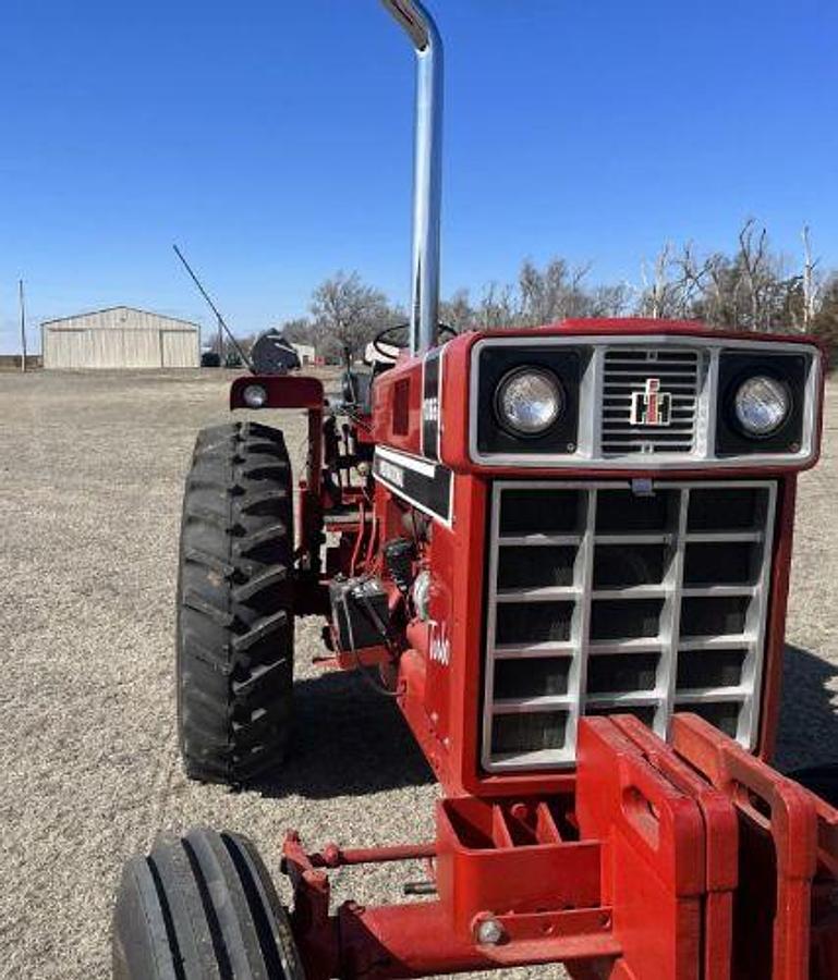 Used 1976 INTERNATIONAL 1066