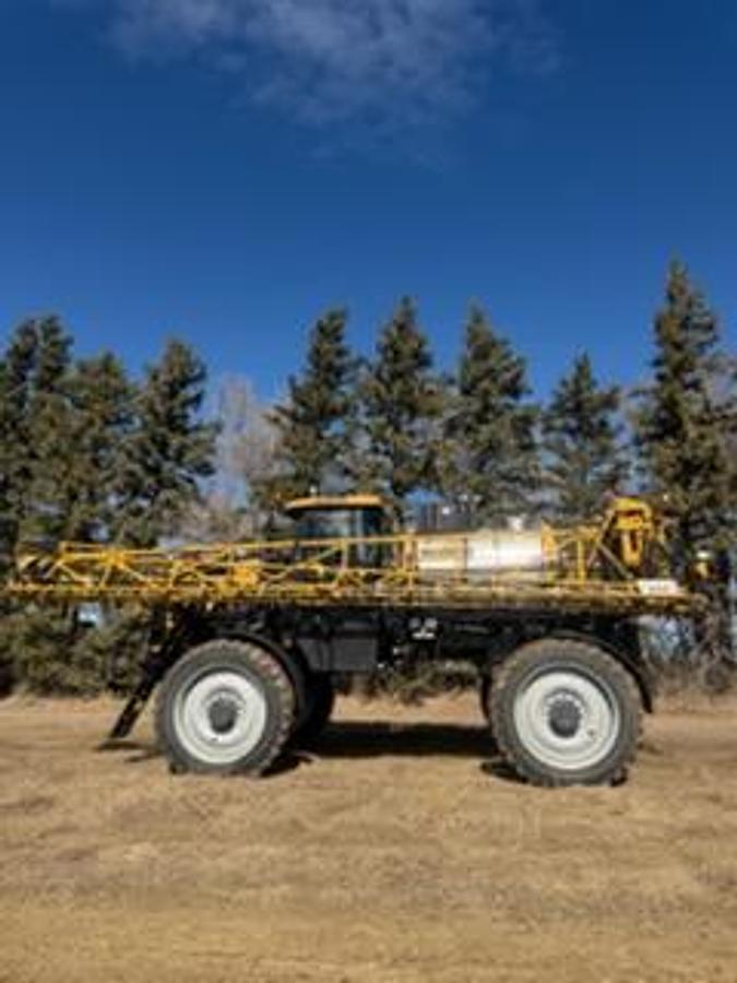 Used 2021 ROGATOR RG1300C Self Propelled Sprayer