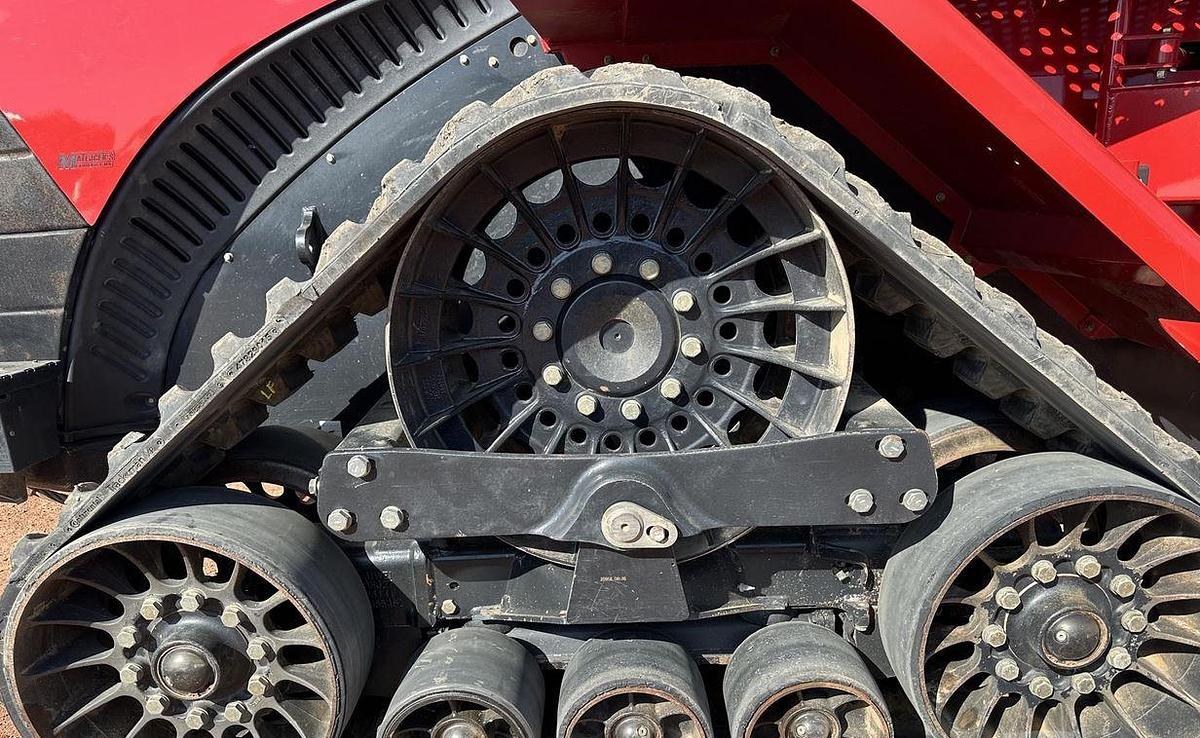 Used 2016 CASE IH STEIGER 620 QUADTRAC Tractor