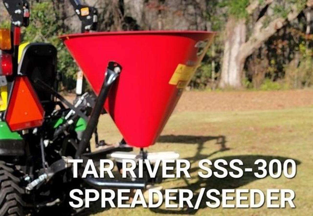 Used 2022 John Deere 1025R with Trailer