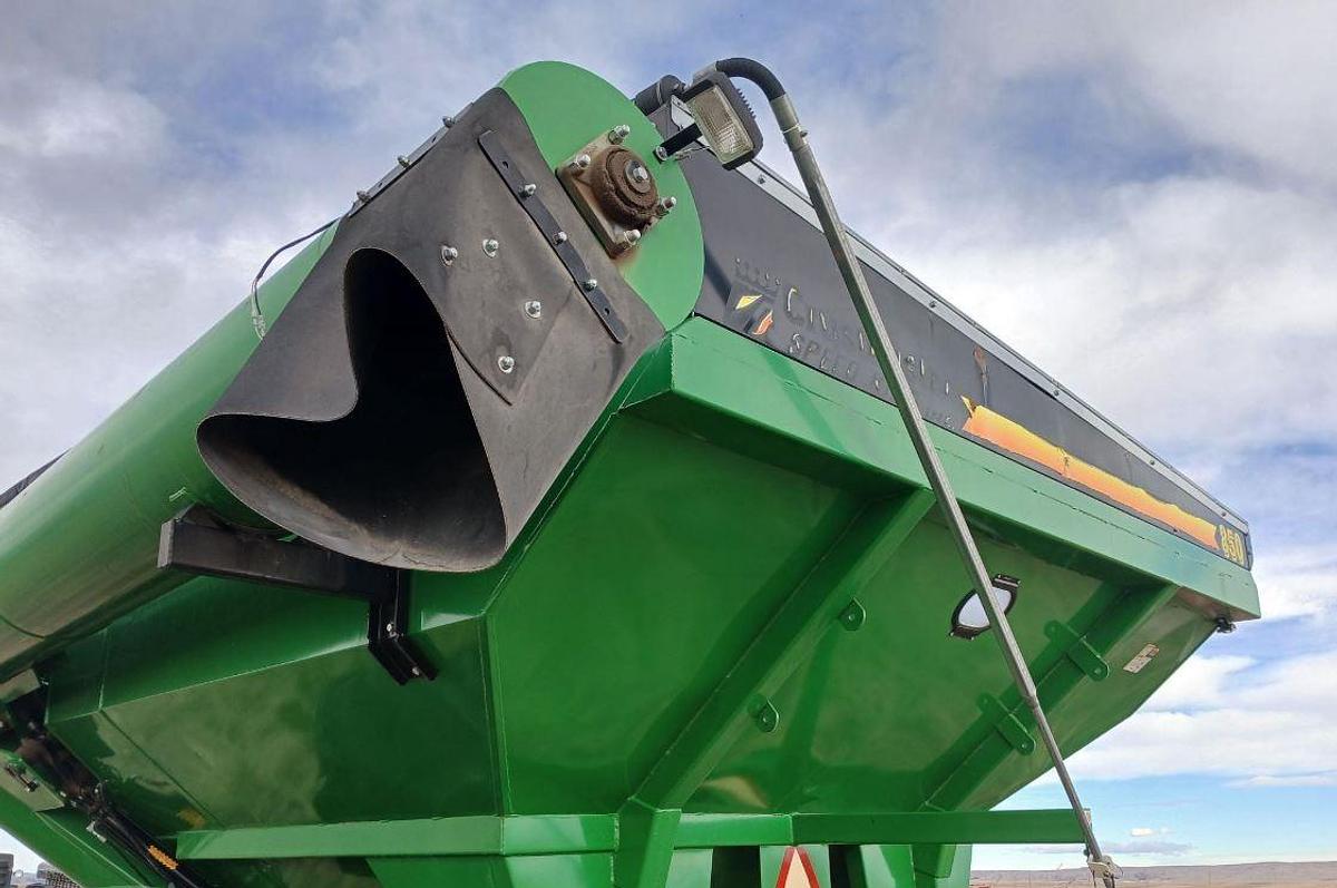 Used 2013 CRUST BUSTER 850