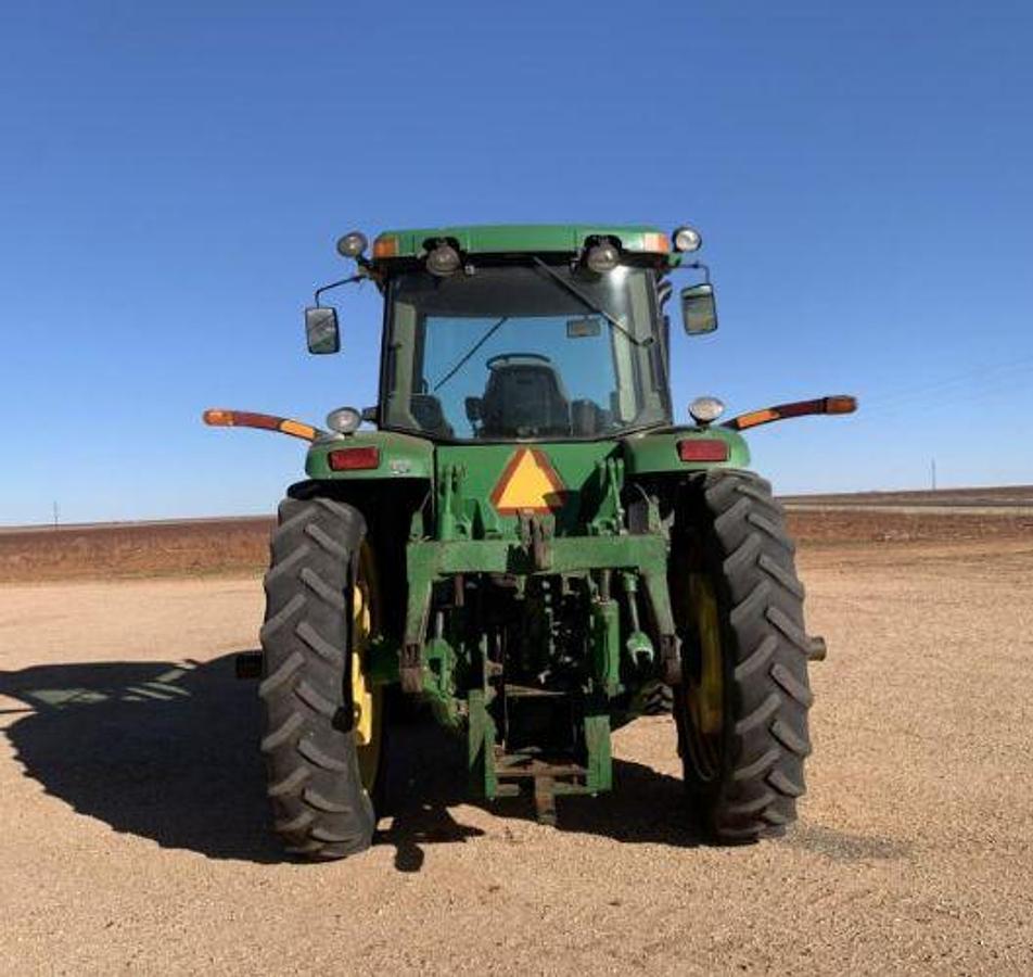 Used 2004 JOHN DEERE 8320