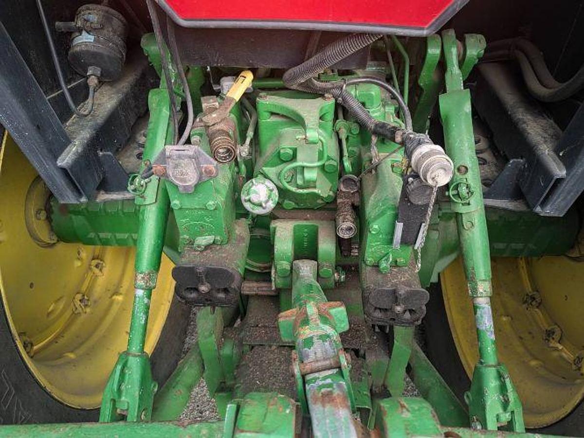 Used 1984 JOHN DEERE 4450