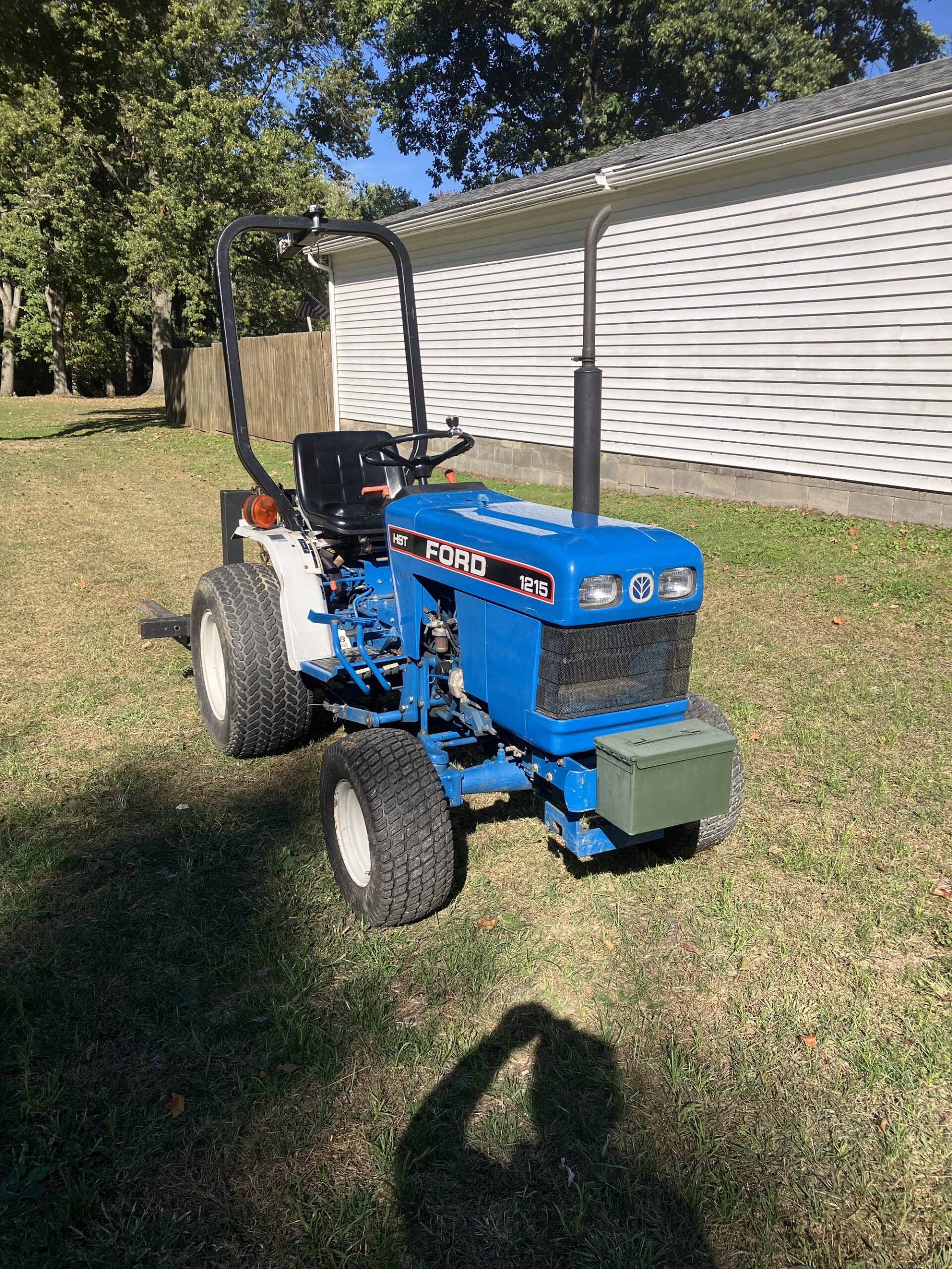 Used 1995 Ford New Holland 1215 Tractor