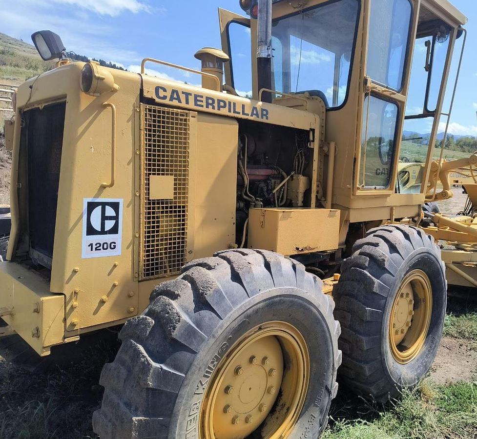 Used 1979 Caterpillar 120g